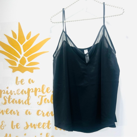 SPANX Black Satin Mesh V-Neck Camisole Cami Top Blouse Size Large - Picture 2 of 7